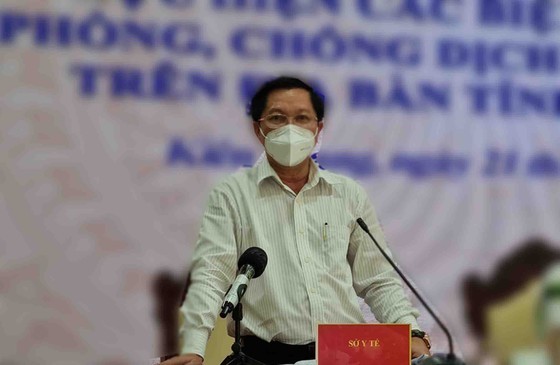 Giám đốc Sở Y tế tỉnh Kiên Giang bị kỷ luật cảnh cáo do có sai phạm liên quan tới Công ty Việt Á. Ảnh: QUỐC BÌNH