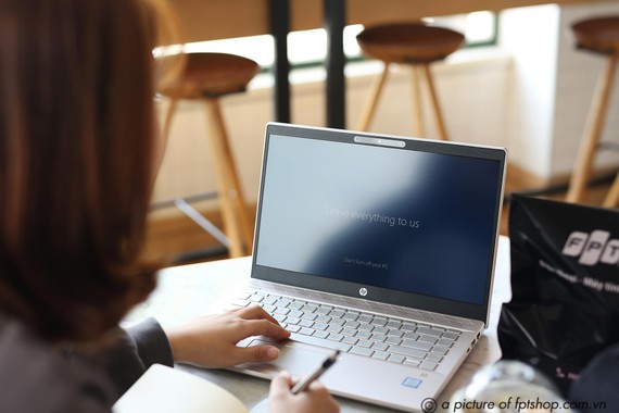 Giảm đến 28% khi mua laptop, Macbook tại FPT Shop dành cho tân sinh viên 