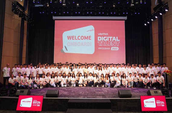 Viettel Digital Talents 2022 đón nhận 115 sinh viên xuất sắc