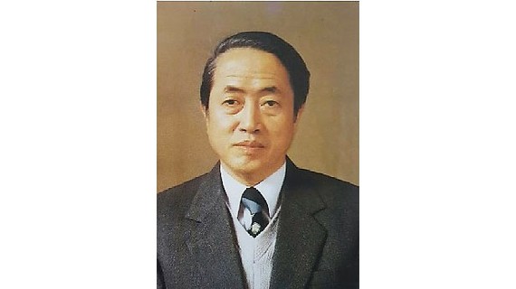 GS, Nhà giáo Nhân dân Hà Văn Tấn
