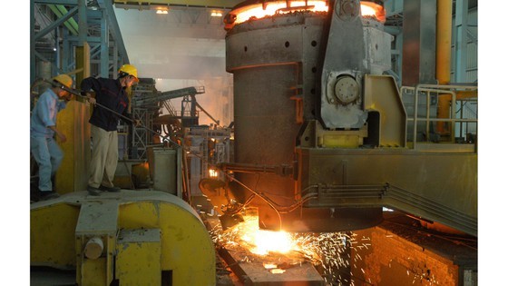 Steel production at Phu My Steel Company. (Photo: SGGP)