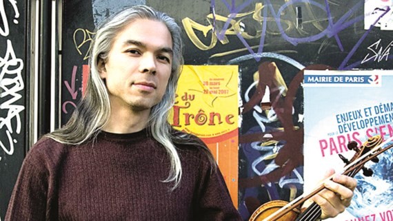 Vietnamese-French violinist Stéphane Tran Ngoc
