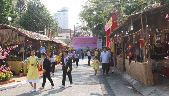 Can Tho hosts spring festival celebrating lunar New Year