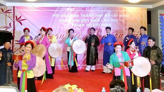 An art performance in the 16th Vietnam Poetry Day in HCM City