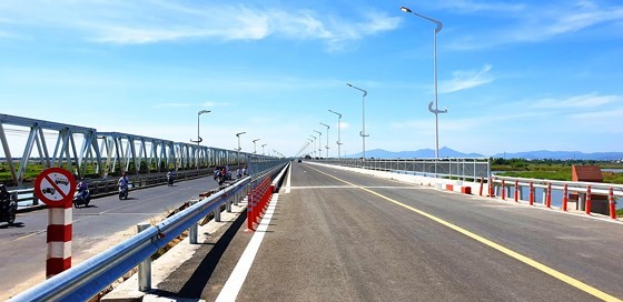 The new Da Rang bridge