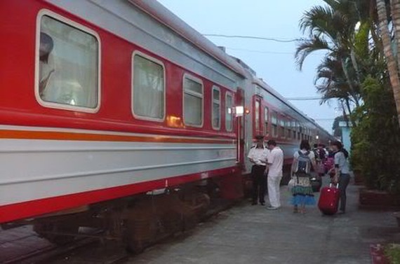 The transnational passenger train between Hanoi and China