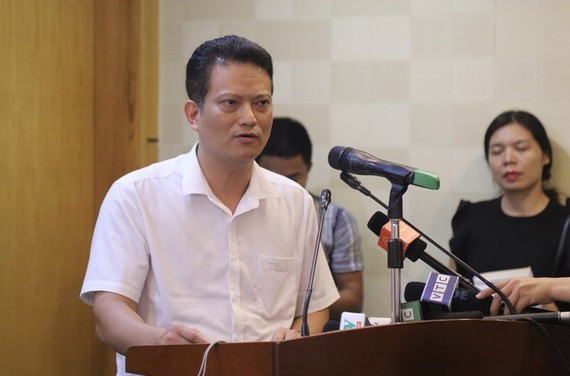 Director of the Environmental Impact Assessment Department under the ministry’s Vietnam Environment Administration, Nguyen Xuan Hai speaks at the press conference.