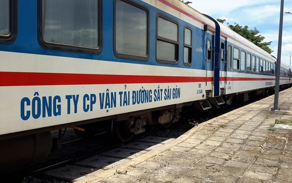 Saigon Railway Station starts to receive ticket bookings for Tet on September 15