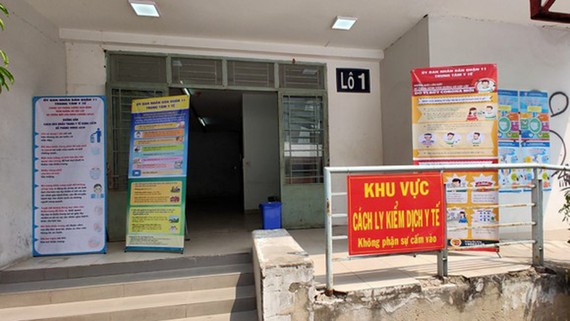 HCMC: Businesses suspended, thousands of students go into home quarantine