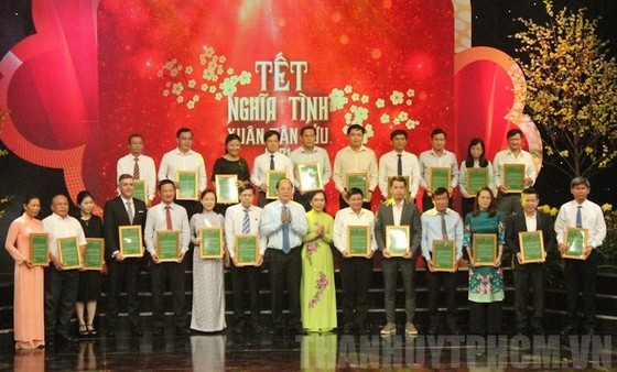 HCMC’s annual concert raises VND 9 billion for poor farmers on Tet