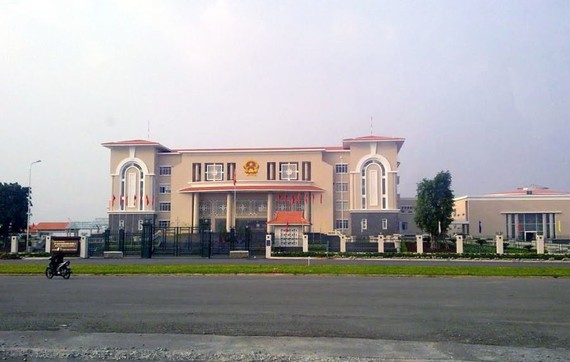 The headquarters of the Party Committee and the People Committee of District 2 at No.168 on Truong Van Bang Street, Thanh My Loi Ward, District 2