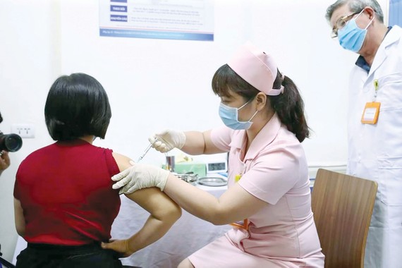 Vaccine Việt Nam nhiều triển vọng Tiêm vaccine Covivac cho người tình nguyện. Ảnh: CTV