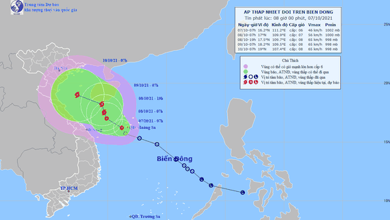 Áp thấp nhiệt đới trên Biển Đông. Ảnh: TTDBKTTVQG 