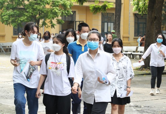 Bộ GD-ĐT thông tin về nghi vấn rao bán dữ liệu của 30 triệu hồ sơ người dùng Thí sinh dự thi tốt nghiệp THPT 2022. Ảnh: QUANG PHÚC