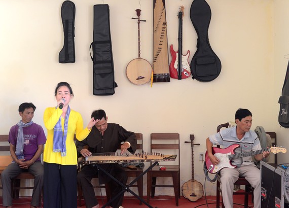 Trăm năm vọng lại tiếng đờn - Bài 3: Tiếng đờn cần một không gian Đờn ca tài tử trong Khu lưu niệm nhạc sĩ Cao Văn Lầu, tỉnh Bạc Liêu