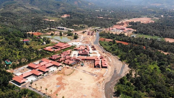 Nhiều công trình không phép tại dự án Đại Tùng Lâm Hoa Sen Công trình của Công ty Hoa Sen. Nguồn: NLĐO