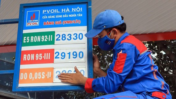 Giảm thuế nhưng giá xăng dầu chưa chắc giảm Ảnh minh họa