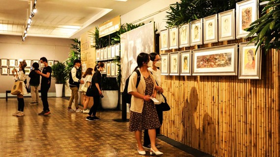 Hình thức đầu tư nghệ thuật mới: Gắn kết nghệ sĩ và người hâm mộ Các hình thức nghệ thuật truyền thống dần được đưa lên nền tảng số