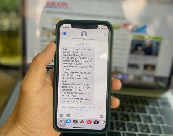 Tin nhắn rác, cuộc gọi tiếp thị ngày càng tinh vi Nhiều người sử dụng điện thoại hệ điều hành ios nhận tin nhắn rác trên iMessage có dấu hiệu lừa đảo