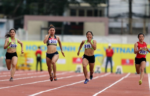 Giải điền kinh quốc tế TPHCM 2018: Các tuyển thủ Việt Nam thắng dễ ảnh 2