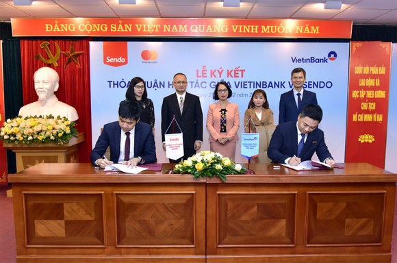Nhận ưu đãi không giới hạn từ thẻ đồng thương hiệu MasterCard Platinum VietinBank Sendo ảnh 1