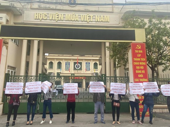 Học viện Múa Việt Nam đào tạo không đúng quy định khiến hàng trăm học sinh điêu đứng ảnh 1