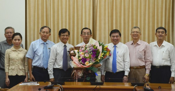 PGS-TS Trần Hoàng Ngân làm Viện trưởng Viện Nghiên cứu Phát triển TPHCM ảnh 1