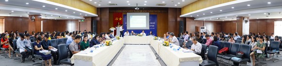 Luật mới vẫn chưa loại bỏ được tiêu cực trong công tác cán bộ ảnh 2