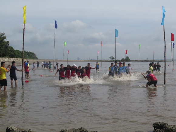 Đưa văn hóa nông thôn mới vào Lễ hội Nghinh Ông - Cần Giờ ảnh 4