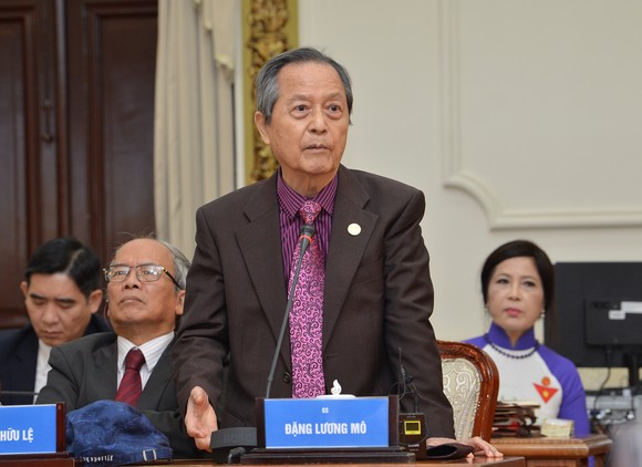 Bí thư Thành ủy TPHCM Nguyễn Văn Nên: Tạo nhiều cơ hội hơn cho kiều bào khi trở về quê nhà ảnh 3