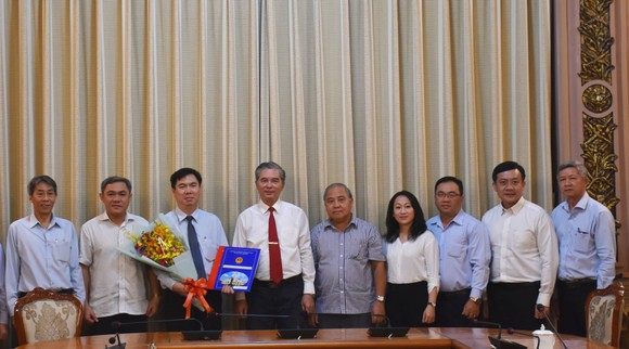 Ông Tăng Phước Lộc giữ chức vụ Phó Trưởng ban Ban Dân tộc TPHCM ảnh 2