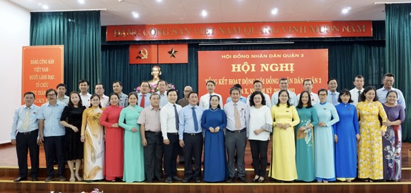 Tránh tình trạng lạm quyền khi không tổ chức HĐND quận, phường ảnh 2