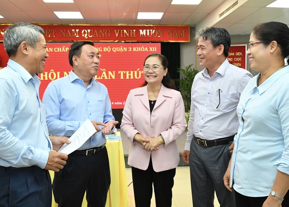 Quận 3 tiếp tục quan tâm giải quyết tốt công tác cán bộ khi thực hiện mô hình chính quyền đô thị ảnh 3