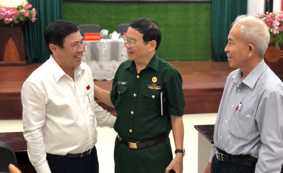 Chủ tịch UBND TPHCM Nguyễn Thành Phong ứng cử HĐND TPHCM tại địa bàn quận 1 ảnh 1