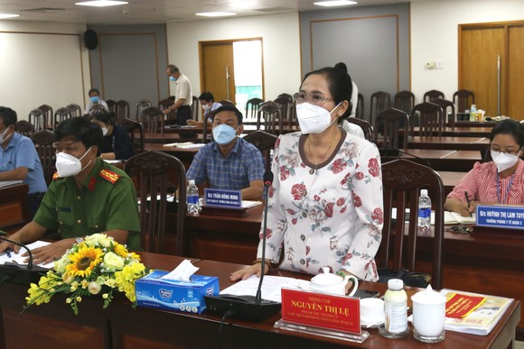 Chủ tịch HĐND TPHCM Nguyễn Thị Lệ kiểm tra phòng chống dịch Covid-19 tại quận 3 ảnh 1