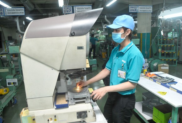 Các giải pháp cấp bách của TPHCM trong 1 tháng tới ảnh 4