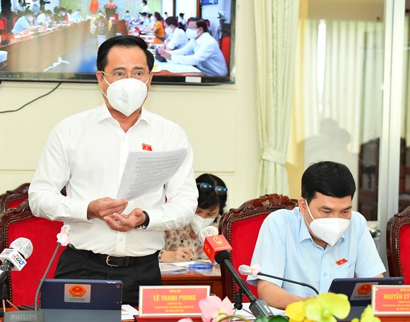 Đoàn ĐBQH TPHCM đề nghị nghiêm cấm làm phiền, quấy nhiễu khách hàng trong kinh doanh bảo hiểm ảnh 1