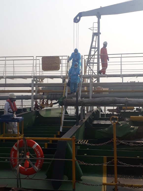 Cảng vụ Hàng hải Đồng Nai tăng cường các biện pháp phòng, chống dịch nCoV ảnh 1