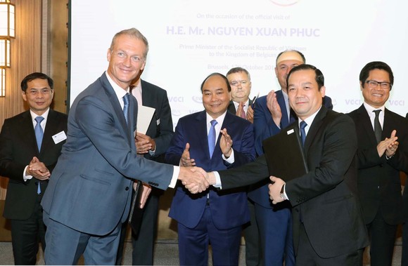 VNPT ký kết nhiều thỏa thuận hợp tác quan trọng với đối tác châu Âu ảnh 2
