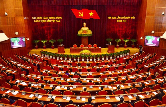 Đổi mới mạnh mẽ, đánh giá đúng tình hình và tích cực chuẩn bị đại hội Đảng các cấp ảnh 2