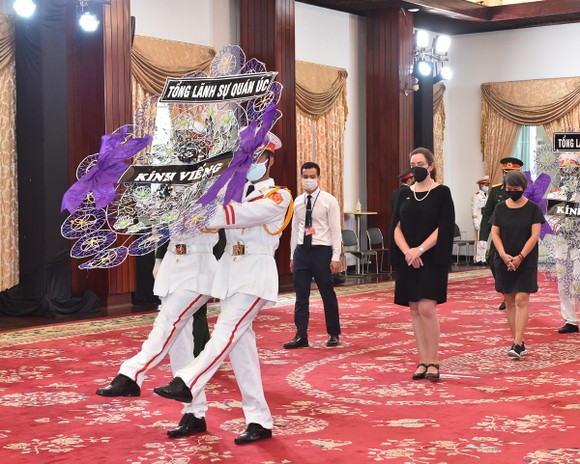 Cử hành trọng thể Quốc tang nguyên Tổng Bí thư Lê Khả Phiêu ảnh 58