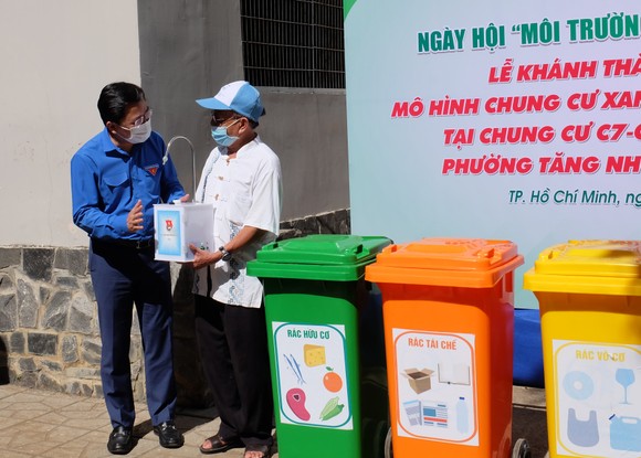 Phòng học di động với nhiều tiện ích phục vụ học sinh và người dân TPHCM ảnh 5