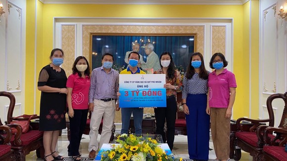 Nhiều doanh nghiệp TPHCM tham gia hỗ trợ phòng chống dịch Covid-19 ảnh 1
