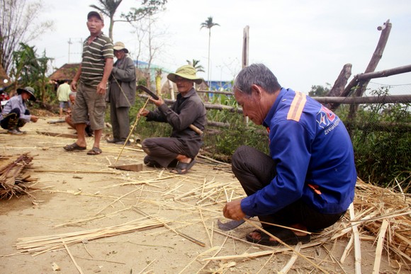 Xóm ốc đảo sông Trà Bồng khắc phục sau lũ ảnh 7