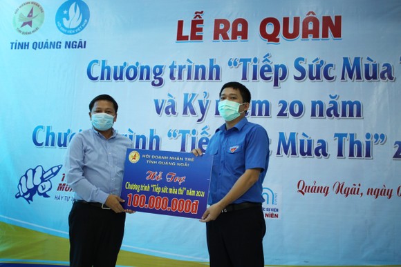 Quảng Ngãi: Hơn 200 đồng triệu hỗ trợ 'Tiếp sức mùa thi' ảnh 1