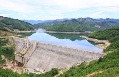 Quảng Ngãi: Mưa lớn, các hồ chứa đạt mức 50% dung tích ảnh 1