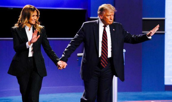 Tổng thống Mỹ Donald Trump và Đệ nhất phu nhân dương tính với virus SARS-CoV-2 ảnh 2