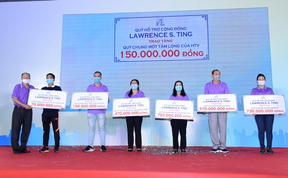 Chương trình đi bộ từ thiện Lawrence S. Ting lần thứ 16: Trao 2,8 tỷ đồng ủng hộ người nghèo ảnh 3