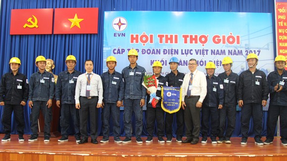Hội thi thợ giỏi ngành điện ảnh 1