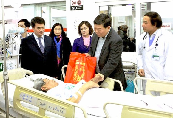 Ấm lòng người bệnh ảnh 1